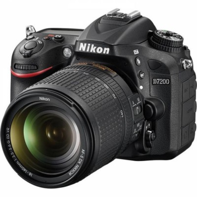 Nikon D7200 con 18140mm VR nueva en caja garantía stock 10 Marzo 16